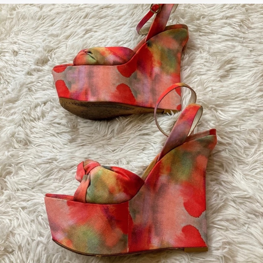 Alice + Olivia Pink Llosa Watercolor Wedge Sandal